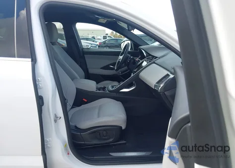 2024 Jaguar E-Pace R-Dynamic Se P250 Awd Automatic from USA, damaged, VIN SADFL2FX2R1042702